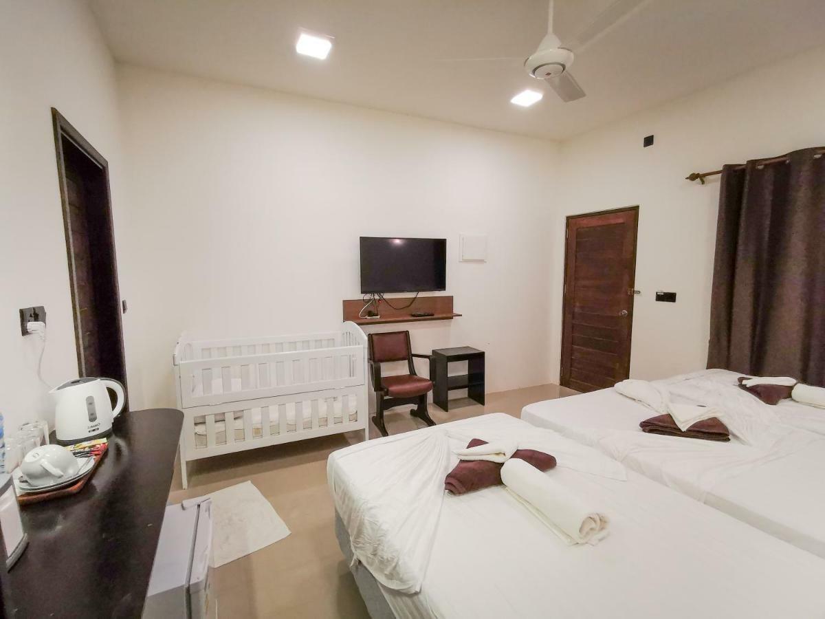 Summer Inn Thoddoo Εξωτερικό φωτογραφία
